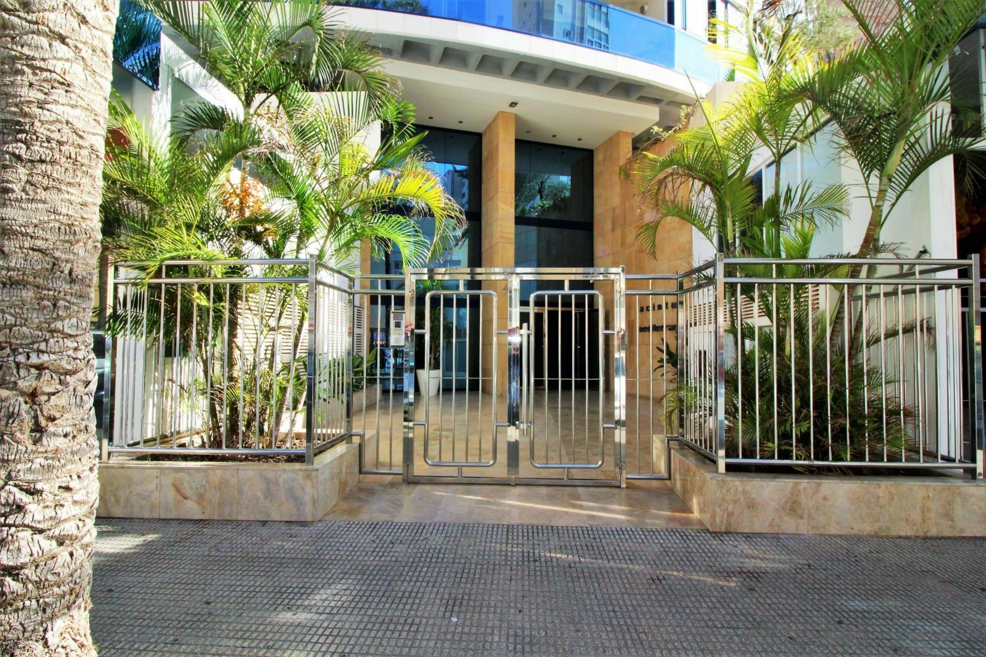 Acintur Apartment Levante Beach-Old Town Benidorm Bagian luar foto